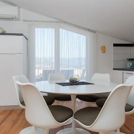 Apartament Deluxe *